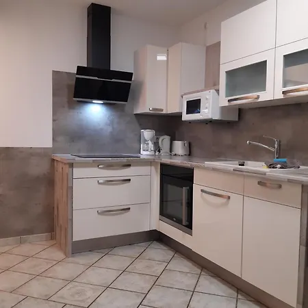 Guest house 